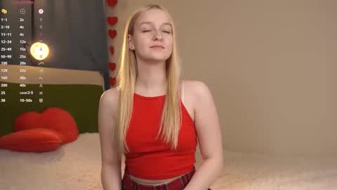 Rina online show from 09/17/25, 07:37