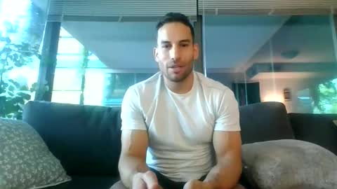 Snapshot of sebroyce chatting on 05/22/26, 08:36 Sebastian Royce online show from 05/22/26, 08:36