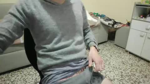 Snapshot of sebseb71 chatting on 12/25/24, 06:52 sebseb71 online show from 12/25/24, 06:52