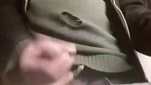 Snapshot of sebtin1979 chatting on 04/18/26, 10:52 sebtin1979 online show from 04/18/26, 10:52