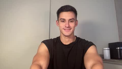 Snapshot of sebybeba chatting on 12/20/25, 12:56 sebybeba online show from 12/20/25, 12:56