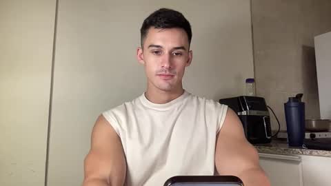 Snapshot of sebybeba chatting on 02/03/26, 12:42 sebybeba online show from 02/03/26, 12:42