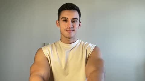 Snapshot of sebybeba chatting on 02/12/26, 01:28 sebybeba online show from 02/12/26, 01:28