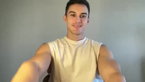 Snapshot of sebybeba chatting on 02/14/26, 01:52 sebybeba online show from 02/14/26, 01:52