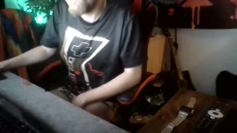 secendlife online show from 01/14/25, 12:11