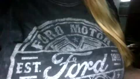 Snapshot of secret18slaveanon chatting on 11/17/25, 09:09 Sunny online show from 11/17/25, 09:09