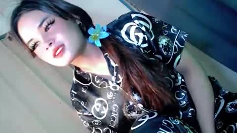 kwen online show from 10/14/25, 11:44