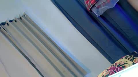 kwen online show from 10/26/25, 01:39