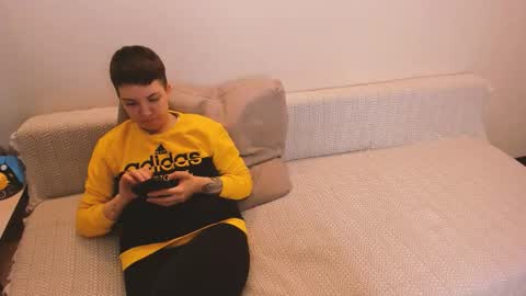 Amanda and  pair in a real life we love each other but can play with you online show from 02/04/26, 07:20