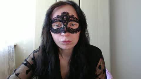 Snapshot of secret_elly chatting on 04/23/26, 08:57 Elly online show from 04/23/26, 08:57