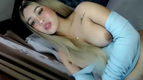 Chloe online show from 01/26/25, 03:59