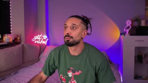 Secret Lovers online show from 06/01/26, 06:53