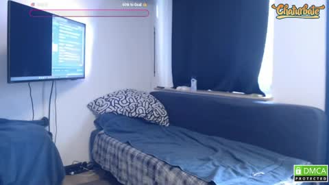 Snapshot of secret_phil chatting on 04/09/26, 10:42 maybe Phil online show from 04/09/26, 10:42