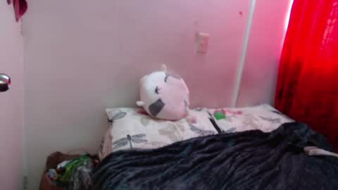 Snapshot of secret_pussy_small chatting on 11/05/25, 05:02 gabrielaaa online show from 11/05/25, 05:02