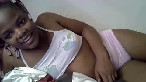 Snapshot of secret_seducer chatting on 12/20/25, 09:05 cruce online show from 12/20/25, 09:05