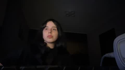 secret_vanilla_ online show from 07/15/26, 08:36