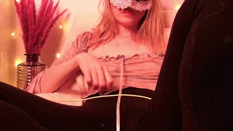 Snapshot of secretanni chatting on 01/02/25, 09:43 Anni online show from 01/02/25, 09:43