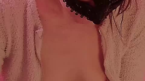 Snapshot of secretanni chatting on 03/05/25, 08:43 Anni online show from 03/05/25, 08:43