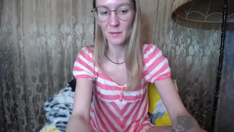 Snapshot of secretcandy222 chatting on 01/21/25, 09:03 secretcandy222 online show from 01/21/25, 09:03