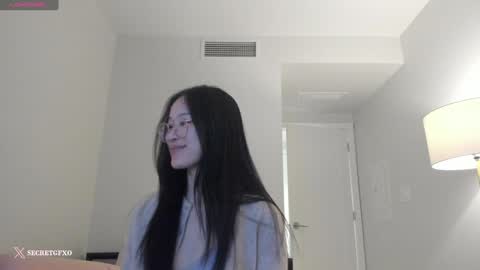 Angela online show from 02/05/25, 11:55