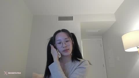 Angela online show from 02/09/25, 04:25