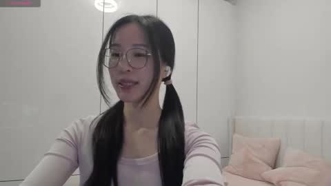 Angela online show from 11/30/25, 01:31