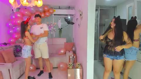 NIKOL online show from 10/27/25, 10:47