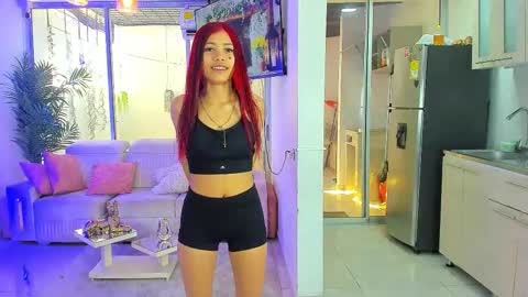 Snapshot of secrethause71605 chatting on 03/21/26, 09:29 NIKOL online show from 03/21/26, 09:29