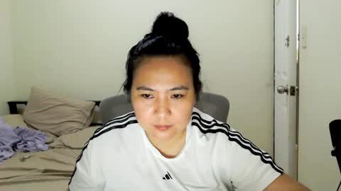 Snapshot of secretlover010101 chatting on 03/30/26, 09:10 MILAN online show from 03/30/26, 09:10