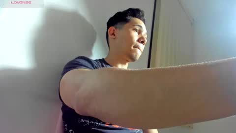 Mod pepe online show from 12/01/25, 03:22