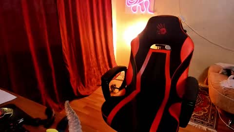 Snapshot of sed_lex chatting on 12/06/24, 07:32 Lex online show from 12/06/24, 07:32