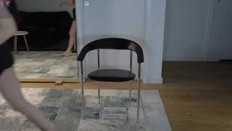 Sara online show from 09/09/25, 07:46