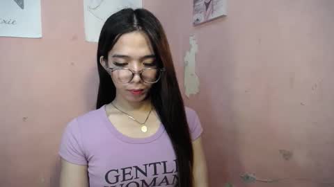 Snapshot of seductive_abia chatting on 02/17/25, 12:16 JUST CALL ME ABIA  online show from 02/17/25, 12:16