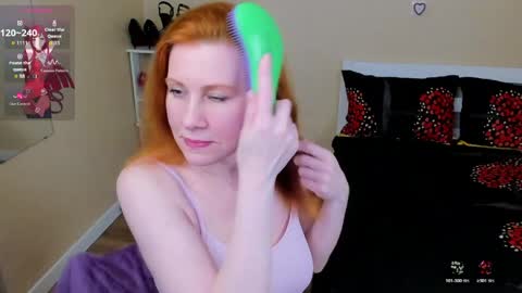 Snapshot of seductive_foxy_ chatting on 04/07/26, 02:12 seductive_foxy_ online show from 04/07/26, 02:12