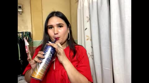 Snapshot of seductive_housewife chatting on 03/18/26, 10:51 seductive_housewife online show from 03/18/26, 10:51