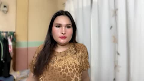 Snapshot of seductive_housewife chatting on 04/03/26, 01:42 seductive_housewife online show from 04/03/26, 01:42