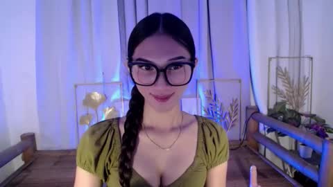 Snapshot of seductive_kimxxx chatting on 04/29/26, 12:20 your miss universe kim online show from 04/29/26, 12:20