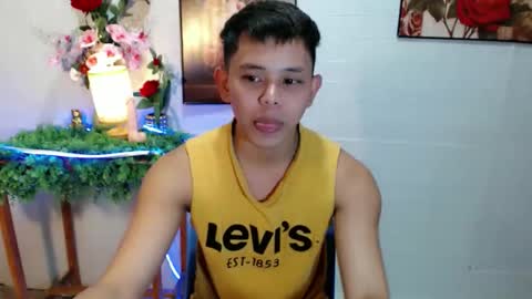 Snapshot of seductive_maxxx chatting on 05/24/26, 05:45 Max online show from 05/24/26, 05:45