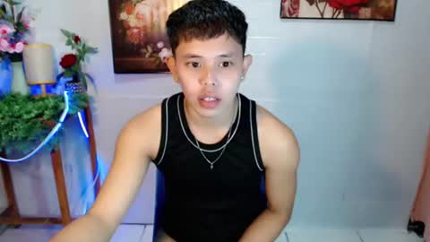 Max online show from 06/26/26, 06:18