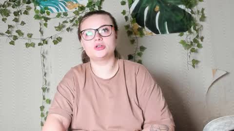 seductive_she_wolf online show from 10/06/25, 04:59