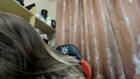 Snapshot of seductive_she_wolf chatting on 04/30/26, 07:31 seductive_she_wolf online show from 04/30/26, 07:31