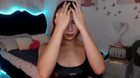 Snapshot of seductive_vana chatting on 03/17/26, 07:06 Vanessa online show from 03/17/26, 07:06