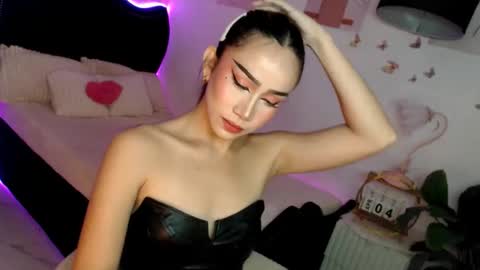 Snapshot of seductive_vana chatting on 04/04/26, 10:46 Vanessa online show from 04/04/26, 10:46