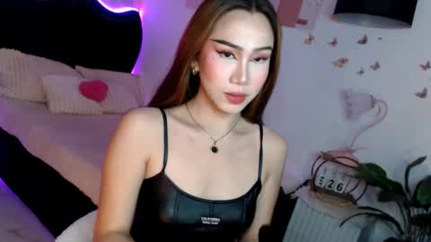 Snapshot of seductive_vana chatting on 04/26/26, 11:41 Vanessa online show from 04/26/26, 11:41