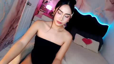 Vanessa online show from 07/24/26, 12:52