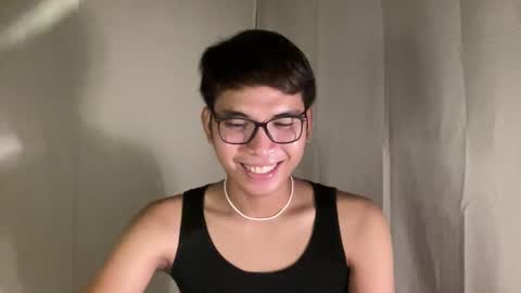 Snapshot of seductive_william chatting on 09/18/25, 12:18 William online show from 09/18/25, 12:18