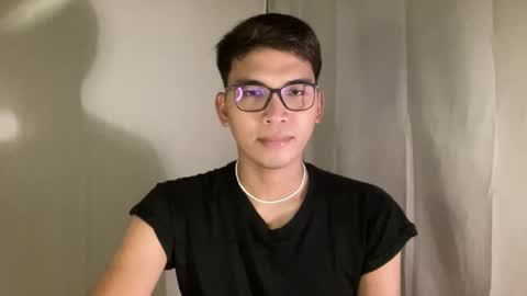 Snapshot of seductive_william chatting on 09/25/25, 10:52 William online show from 09/25/25, 10:52