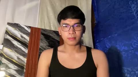 Snapshot of seductive_william chatting on 05/20/26, 03:40 William online show from 05/20/26, 03:40
