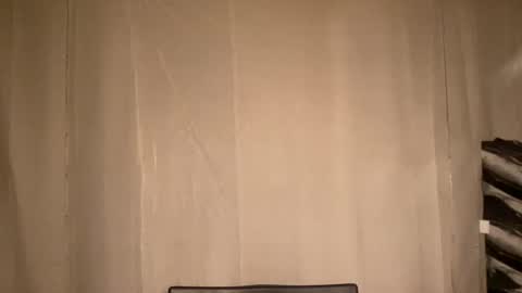 Snapshot of seductive_william chatting on 05/21/26, 11:06 William online show from 05/21/26, 11:06