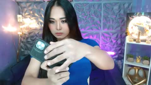 Snapshot of seductivelatina69 chatting on 02/03/26, 04:21 Lala online show from 02/03/26, 04:21